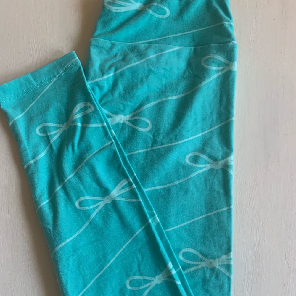Tiffany Blue Lularoe Leggings
